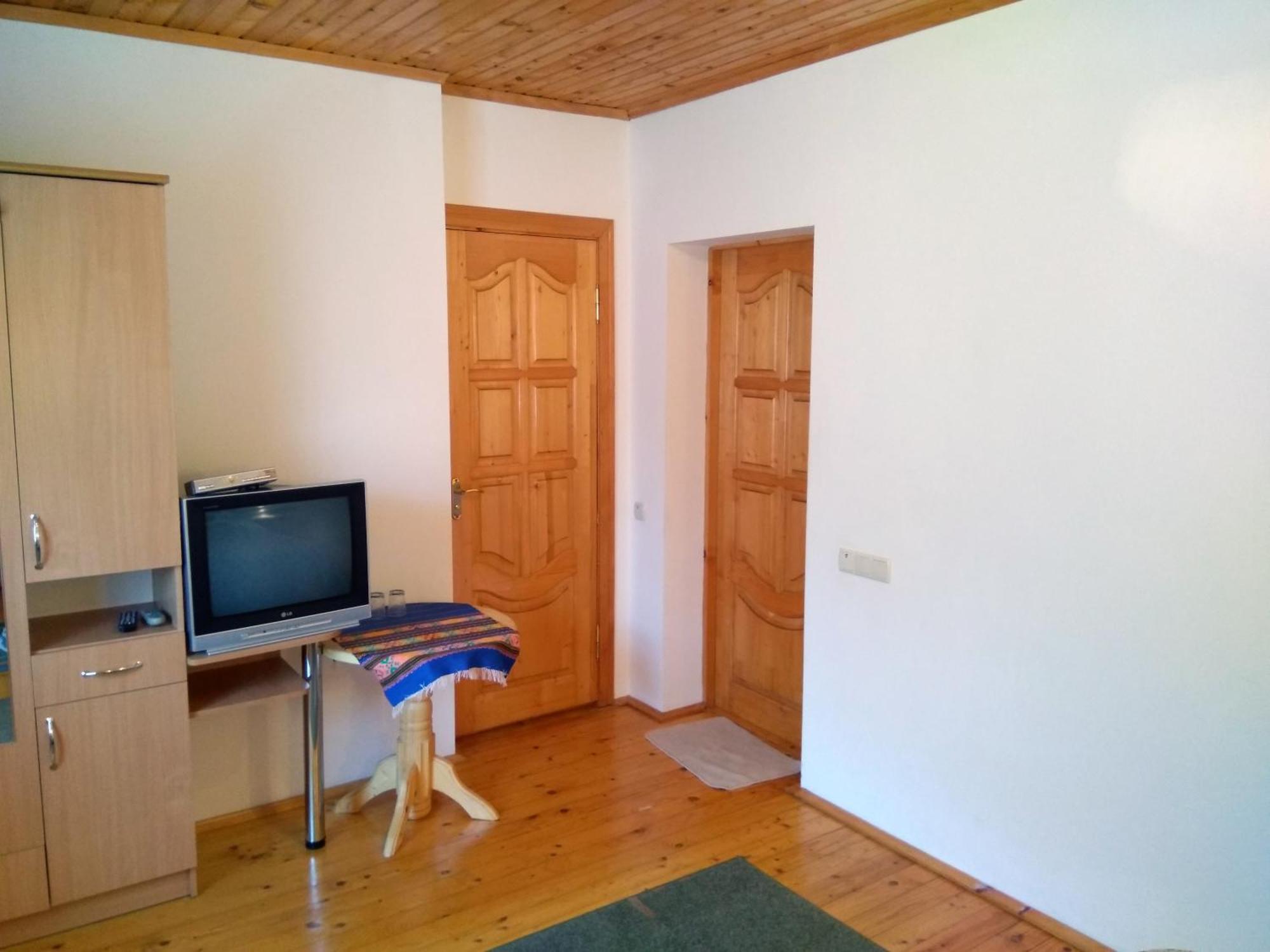 Oskolok Dovbusha Mini-Hotel Яремче Стая снимка