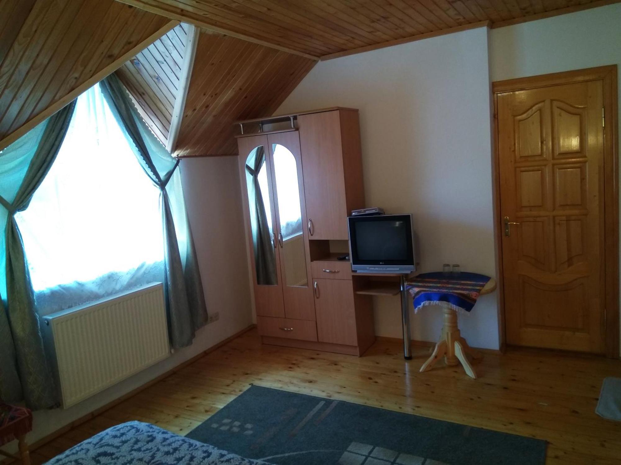 Oskolok Dovbusha Mini-Hotel Яремче Стая снимка