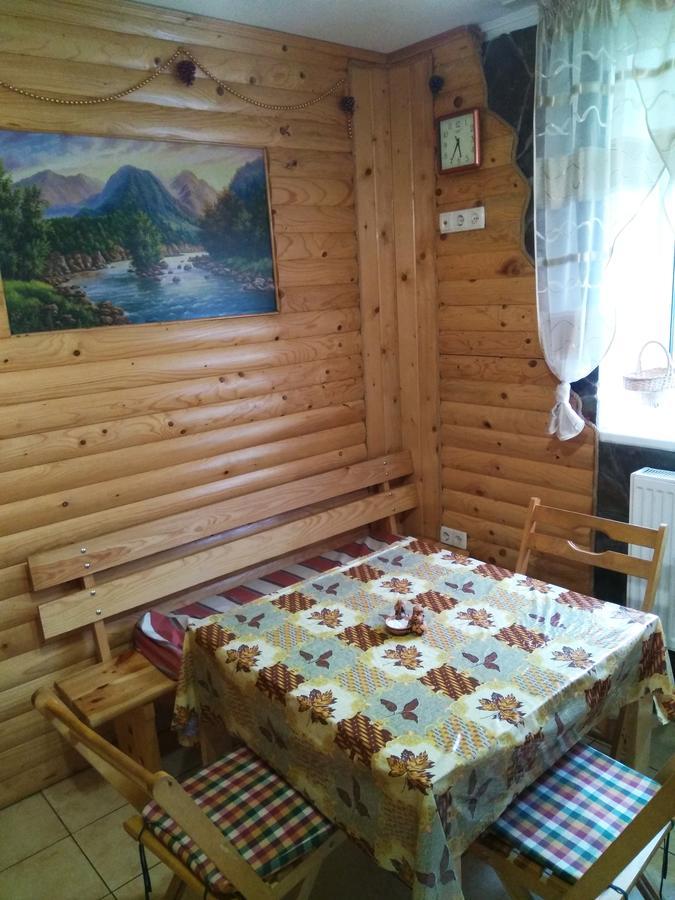 Oskolok Dovbusha Mini-Hotel Яремче Екстериор снимка