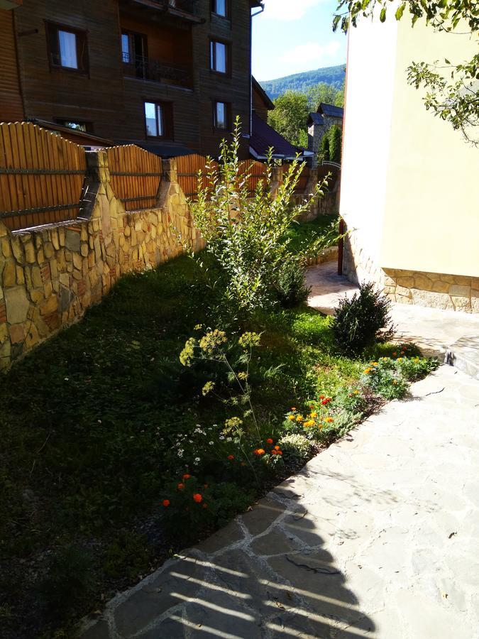 Oskolok Dovbusha Mini-Hotel Яремче Екстериор снимка